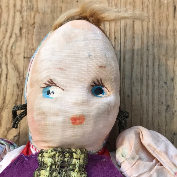 Vintage handmade gypsy doll - Picture 3 of 8